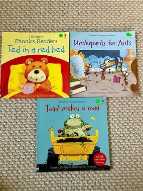 Usborne Phonics Readers Set of 3